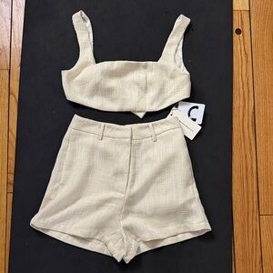 Commense Elegant Cream cropped top with shorts with tag.